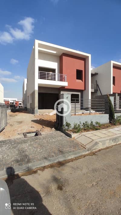 4 Bedroom Villa for Sale in Madinaty, Cairo - 535406623_1485917705818873_1148035848032945263_n (1). jpg