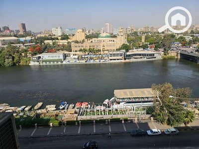 شقة 3 غرف نوم للبيع في العجوزة، الجيزة - شقة لوكس علي النيل بكورنيش العجوزه