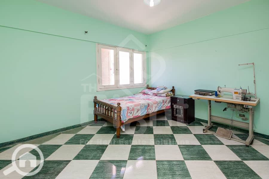 8 (7) IMG_6428-Edit. jpg