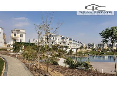 4 Bedroom Townhouse for Sale in 6th of October, Giza - 0c3f9770-5727-403d-9c3f-6859a502a812. jpg