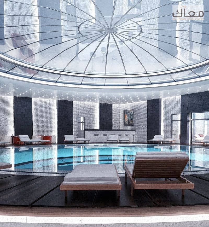 11 Marriott slider - swmiming pool. jpg