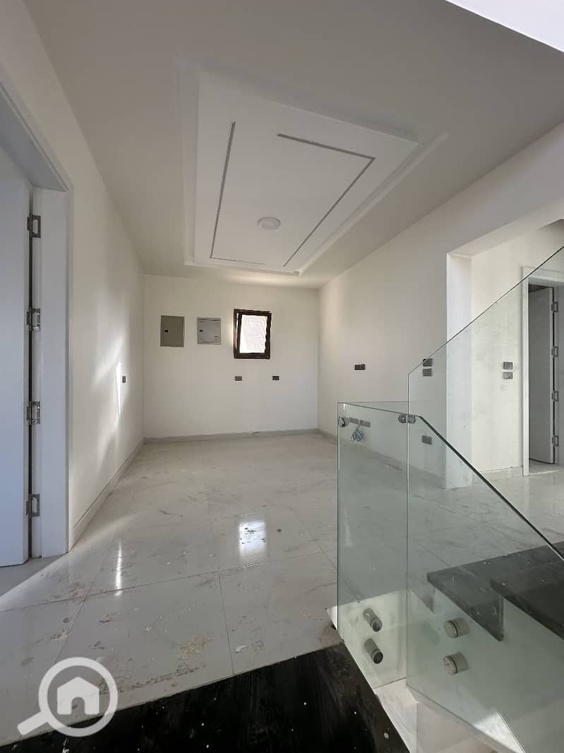 3 صورة واتساب بتاريخ 1446-05-10 في 16.48. 02_56a2d71d. jpg