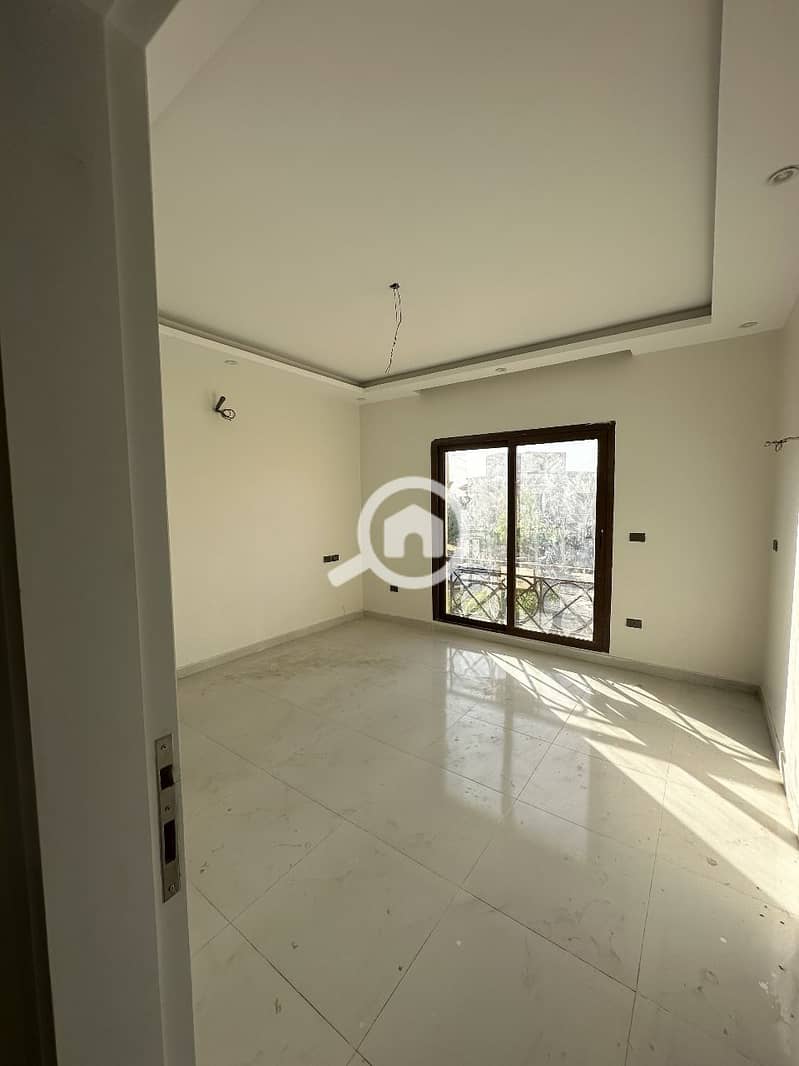 4 صورة واتساب بتاريخ 1446-05-10 في 16.48. 02_89aae4bb. jpg