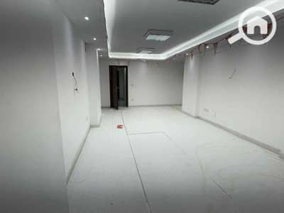 مکتب  للايجار في رشدي، الإسكندرية - 713b96ef-bb92-4515-8b9f-b8fdcf6479e4. jpg