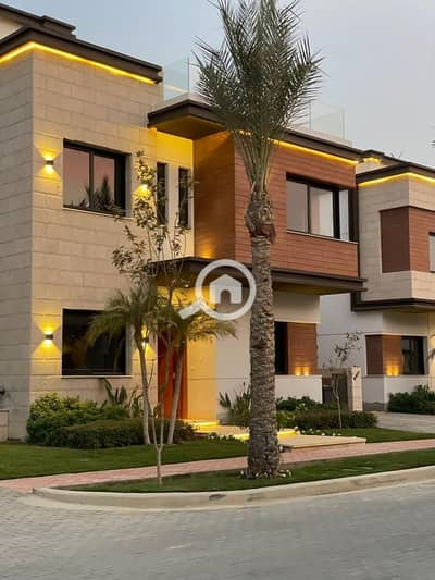 تاون هاوس 5 غرف نوم للبيع في القاهرة الجديدة، القاهرة - WhatsApp Image 2025-08-31 at 12.36. 37 PM (1). jpeg