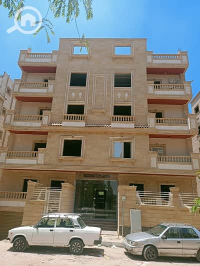4 Bedroom Apartment for Sale in Sheikh Zayed, Giza - صورة واتساب بتاريخ 1447-03-11 في 13.06. 21_48ef5720. jpg