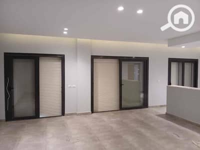 دوبلكس 3 غرف نوم للايجار في القاهرة الجديدة، القاهرة - 494ba420-129d-40dc-a1eb-bff502d3b6e0. jpg
