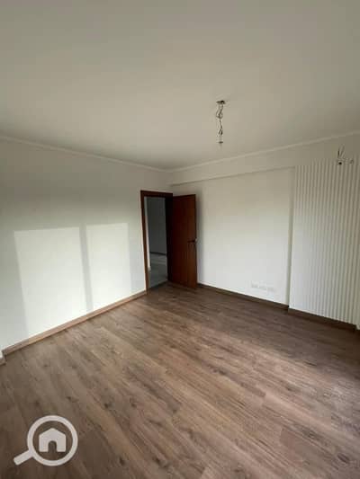 شقة 1 غرفة نوم للبيع في 6 أكتوبر، الجيزة - IMG-20250309-WA0075. jpg