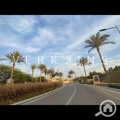 3 Bedroom Duplex for Sale in Mokattam, Cairo - bt. png