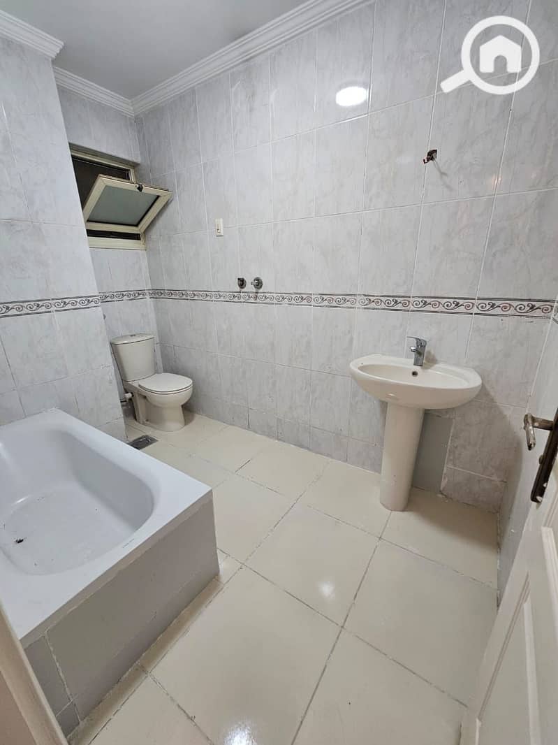 17 fe12e600-1635-4ac3-88d6-b84cc606f744. jpg