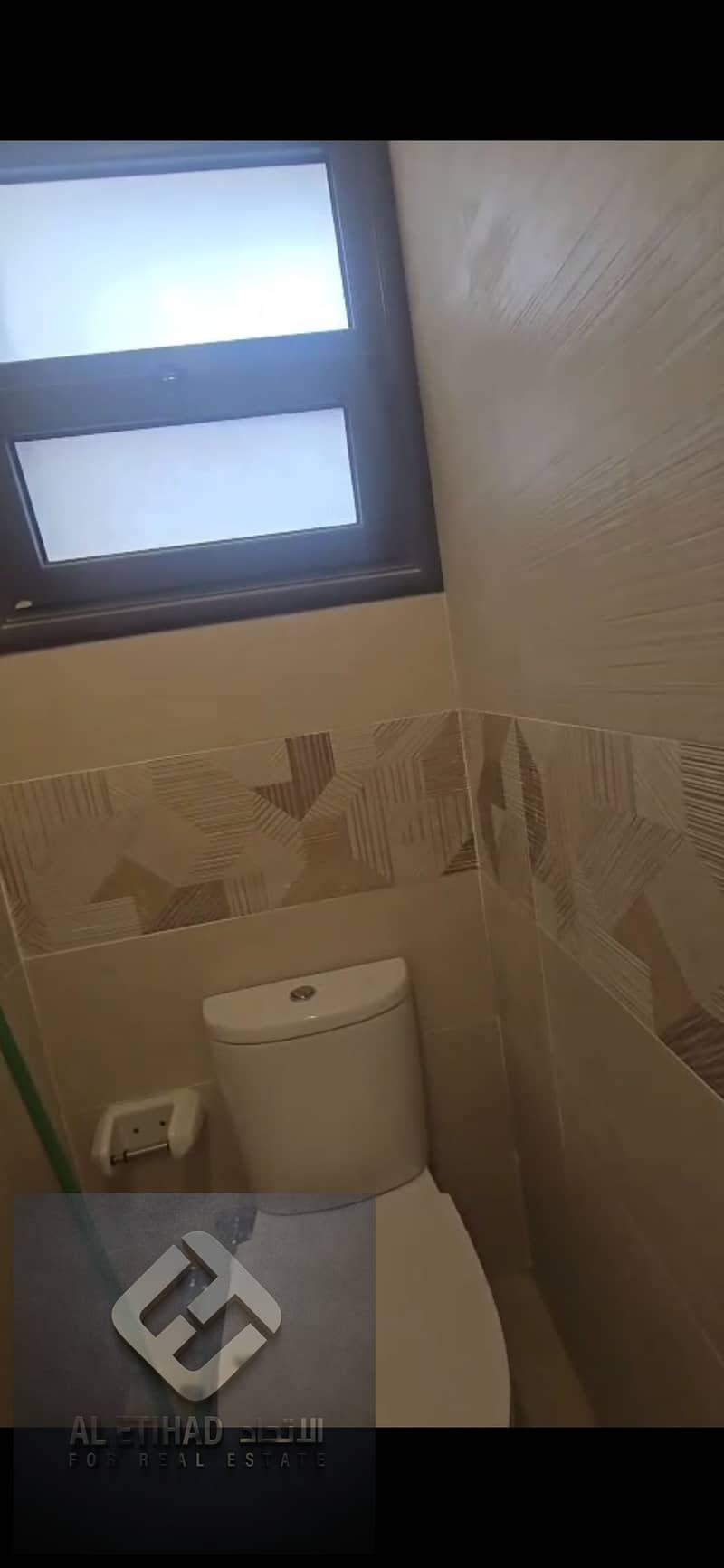 8 1000151669. jpg