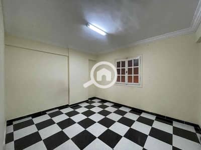 فلیٹ 3 غرف نوم للايجار في جليم، الإسكندرية - 6231acca-1d55-40b9-81e3-6bf8506ab17e. jpg