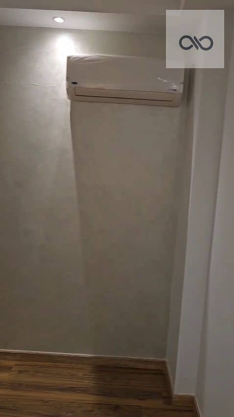 15 vlcsnap-2025-08-31-17h42m50s864. png