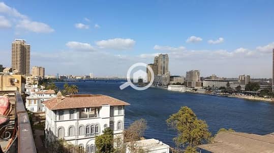 Residential Land for Sale in Zamalek, Cairo - Golden opportunity for investors: Tower for sale in Zamalek directly on the Nile