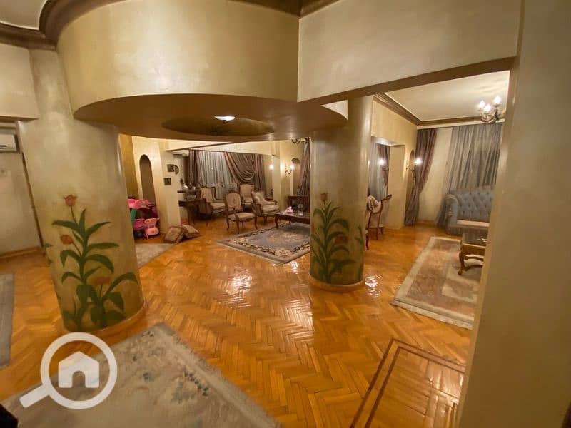 شقة مفروشة للبيع بمصر الجديدة علي شارع المرغني الرئيسي مباشر