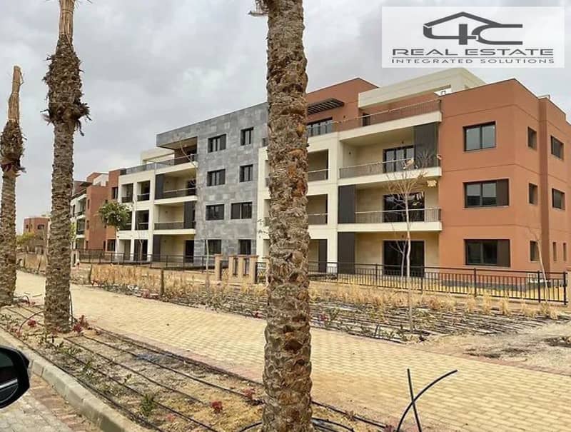 5 District_5_290_SQM_Duplex_NHC_10_-_Mohamed_Attia_Page_08_-_Copy. png1. png