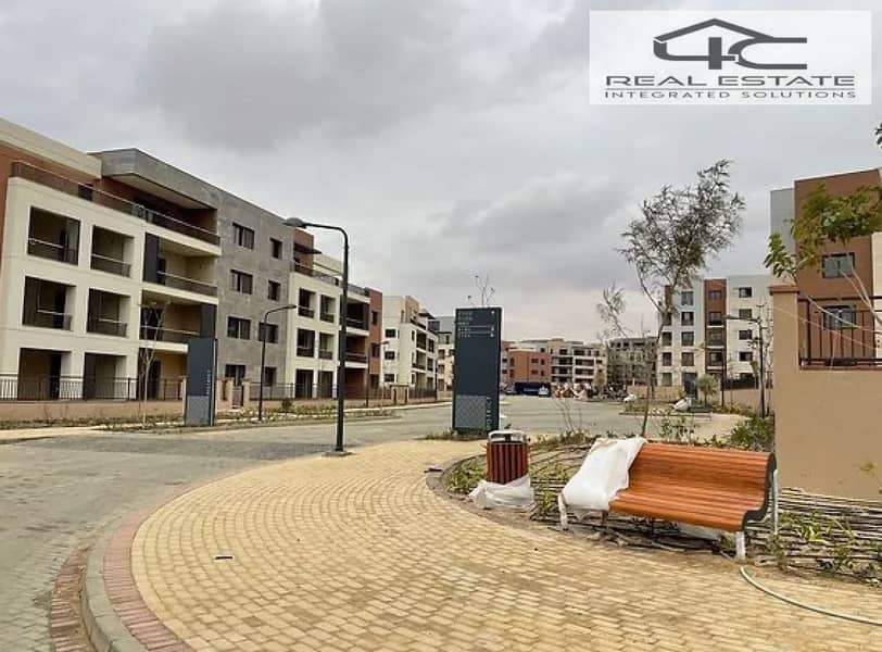 6 District_5_290_SQM_Duplex_NHC_10_-_Mohamed_Attia_Page_09_-_Copy. png