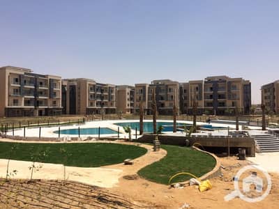 3 Bedroom Flat for Sale in New Cairo, Cairo - كمبوند جاليريا مون فالي التجمع الخامس Galleria Moon Valley (17). jpg