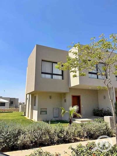 5 Bedroom Villa for Sale in New Cairo, Cairo - 401d4228-a417-47a5-b15e-8aaaf2f9270a. jpg