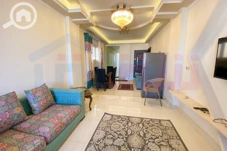 شقة 3 غرف نوم للايجار في كامب شيزار، الإسكندرية - WhatsApp Image 2025-08-30 at 5.48. 16 PM (1). jpg