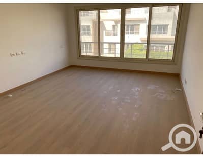 4 Bedroom Twin House for Sale in 6th of October, Giza - 5824ca73-6064-40a8-b314-19de822e189d. jpg