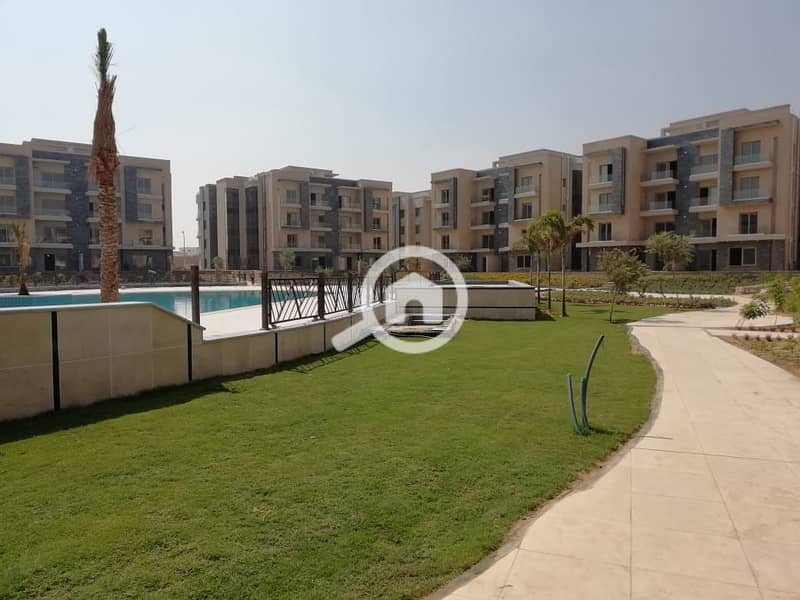 2 كمبوند جاليريا مون فالي التجمع الخامس Galleria Moon Valley (33). jpg