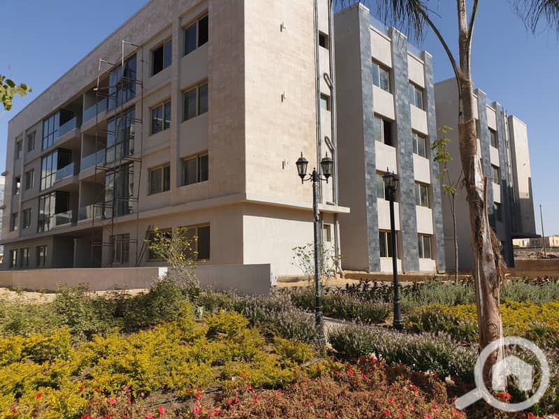 8 كمبوند جاليريا مون فالي التجمع الخامس Galleria Moon Valley (41). jpg
