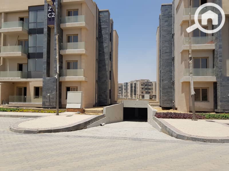 2 كمبوند جاليريا مون فالي التجمع الخامس Galleria Moon Valley (6). jpg