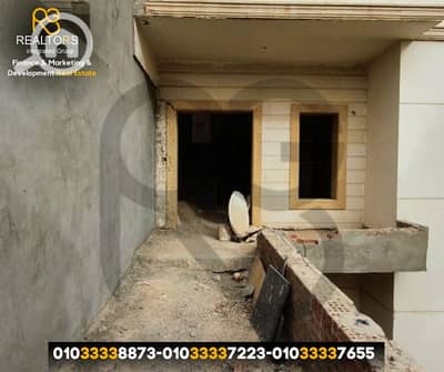 5 Bedroom Twin House for Sale in Sheikh Zayed, Giza - 11. png
