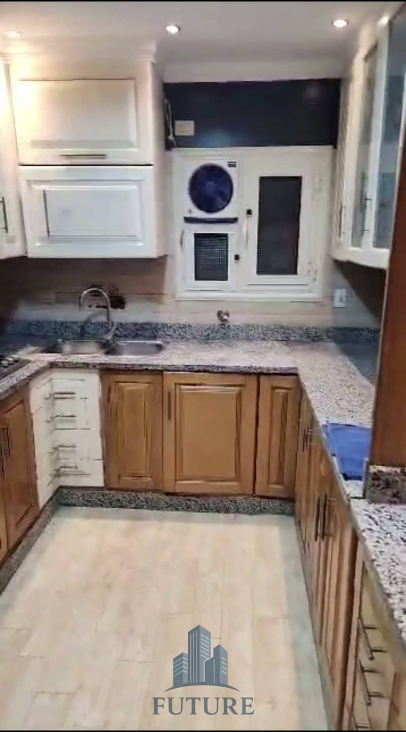 22 000000000000. mp4_20250705_185457.861. jpg