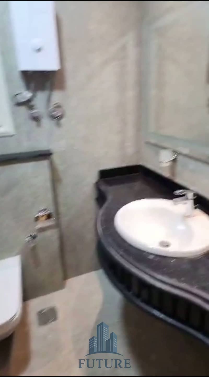 25 000000000000. mp4_20250705_185521.795. jpg