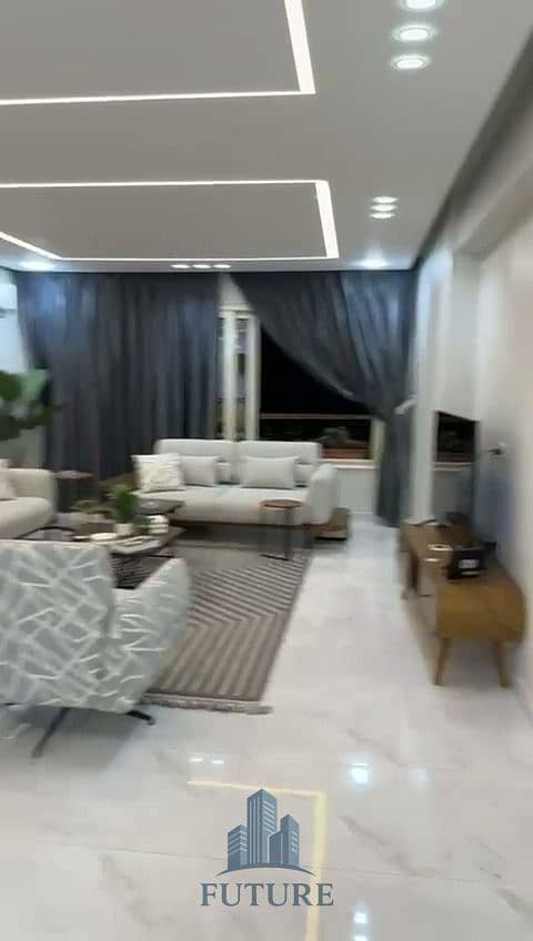4 WhatsApp Video 2025-07-24 at 18.45. 46_0346810d. mp4_20250724_194121.690. jpg