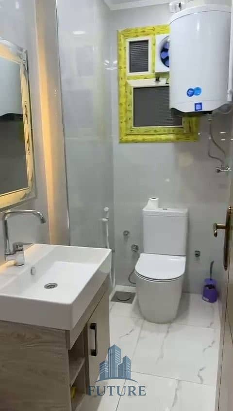 6 WhatsApp Video 2025-07-24 at 18.45. 46_0346810d. mp4_20250724_194125.786. jpg