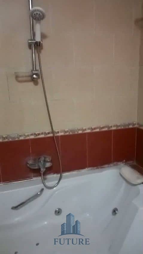 14 WhatsApp Video 2025-06-30 at 19.38. 42_97a7bdd0. mp4_20250702_213634.804. jpg