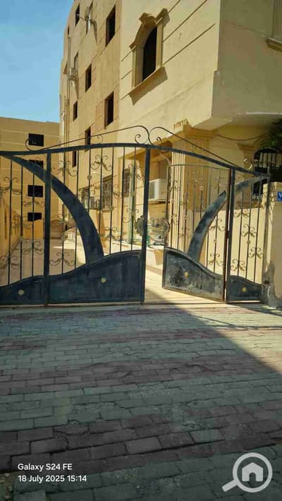 فلیٹ 3 غرف نوم للبيع في مدينة الشروق، القاهرة - IMG-20250718-WA0085. jpg