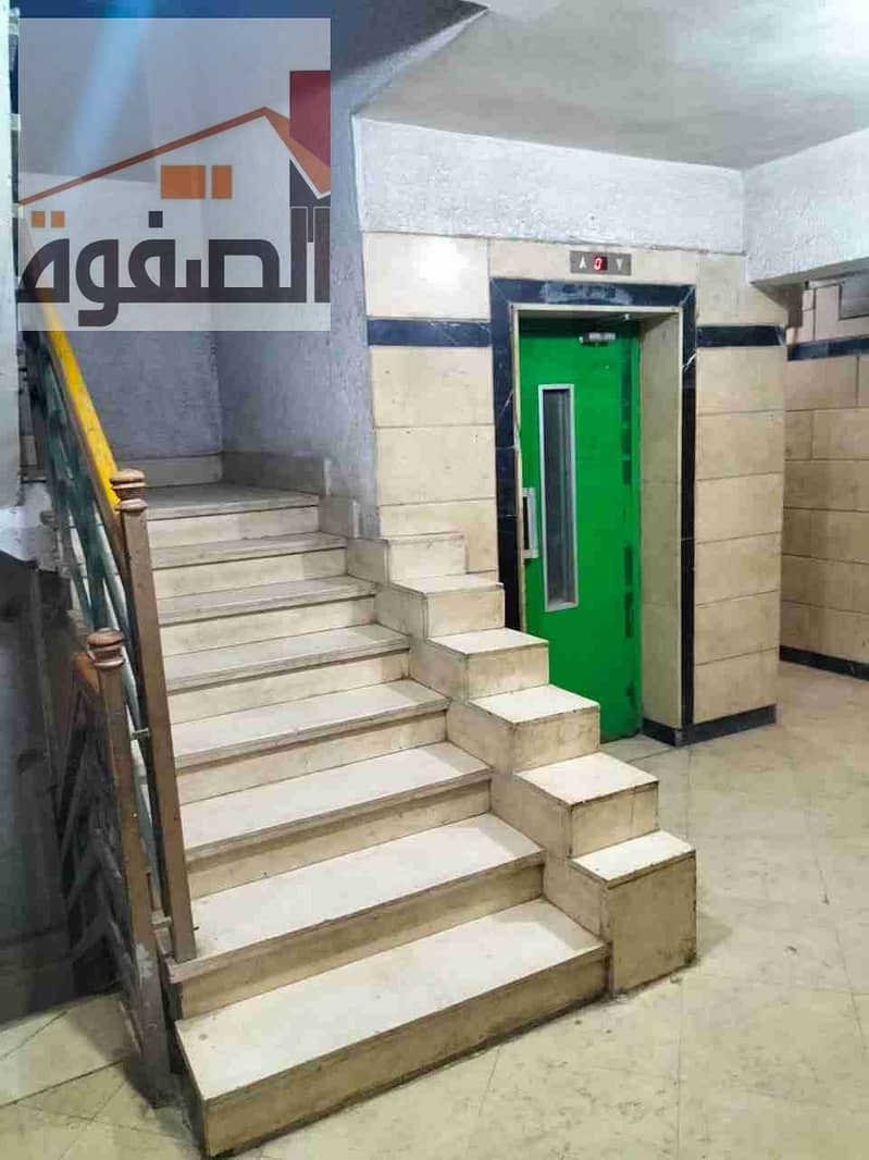 33 1000204457. jpg
