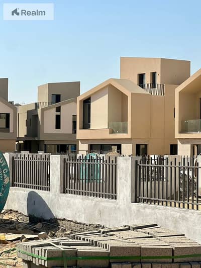 2 Bedroom Flat for Sale in Sheikh Zayed, Giza - 3617c321-566f-439f-97d5-0f8812e10245. jpg