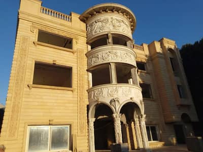 فیلا 8 غرف نوم للبيع في الهرم، الجيزة - Luxury property for sale Stand alone Villa with Pyramid’s view