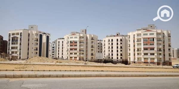 3 Bedroom Flat for Sale in New Cairo, Cairo - شقه للبيع كمبوند رئاسة الجمهورية التجمع الخامس