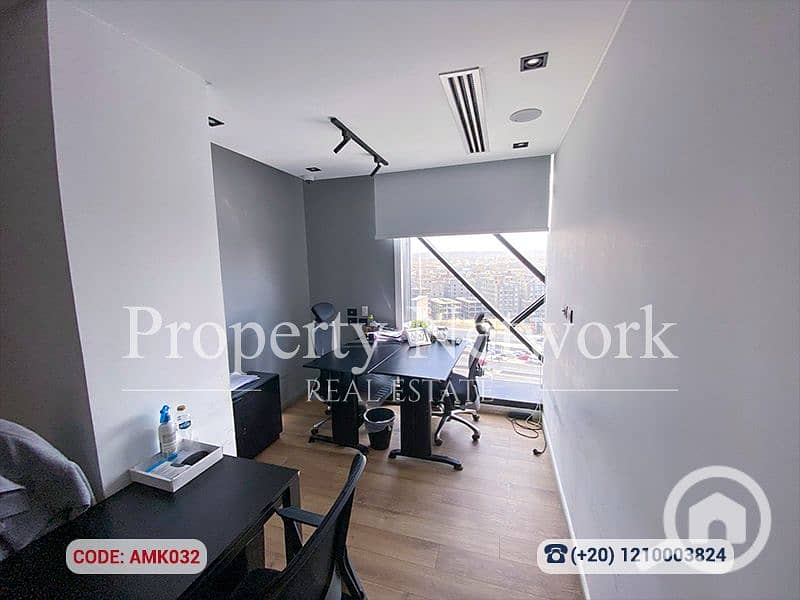 18 AMK032 (14). png