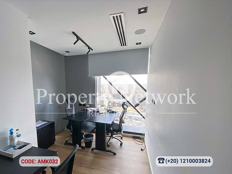 19 AMK032 (15). png