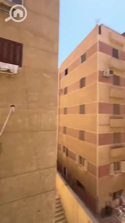 فلیٹ 2 غرفة نوم للبيع في 6 أكتوبر، الجيزة - شقة للبيع الحى الثالث مجاورة رابعة 96 متر