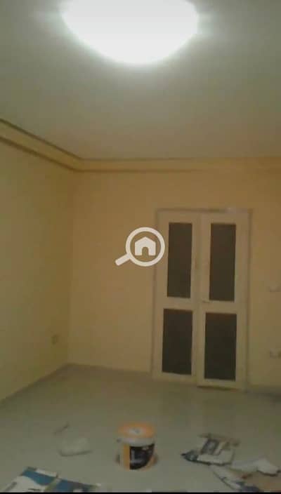3 Bedroom Flat for Rent in 6th of October, Giza - للإيجار شقة فى الحى الخامس بمدينة 6 أكتوبر