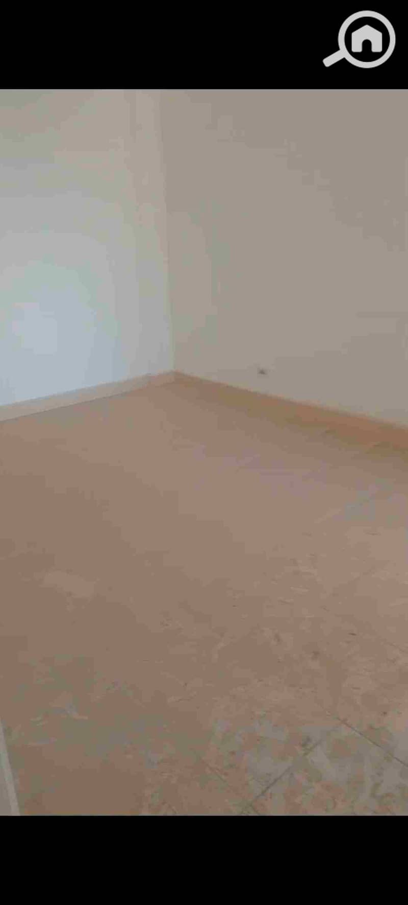 24 1000241885. jpg