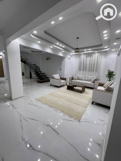 3 Bedroom Flat for Rent in Sheikh Zayed, Giza - IMG-20250907-WA0043. jpg