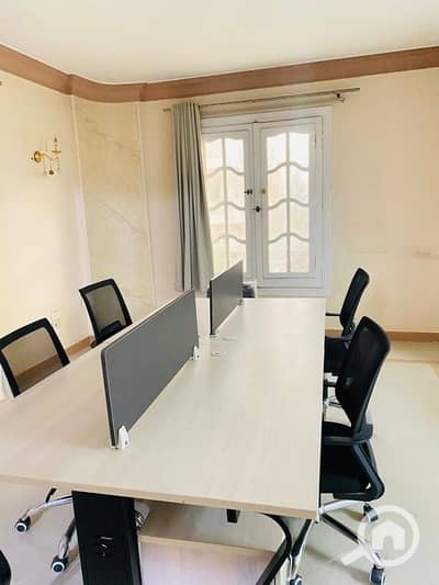 Office for Rent in New Cairo, Cairo - شقة اداري للإيجار بالمطبخ و التكيفات في التجمع الخامس الحي الرابع