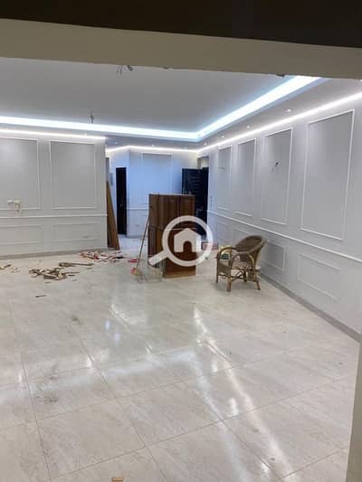 3 Bedroom Apartment for Rent in New Cairo, Cairo - شقة للإيجار في التجمع الاول كمباوند المرام خلف واتر وأي