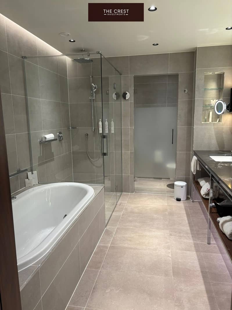 5 512834488_10237460879842564_73443506733994402_n. jpg