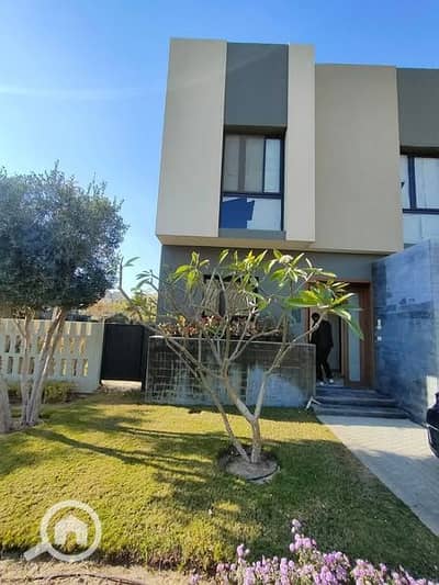 5 Bedroom Duplex for Sale in Shorouk City, Cairo - 497612113_122155558868590847_6752964162852336899_n. jpg