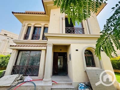 4 Bedroom Villa for Sale in Madinaty, Cairo - فيلا فاخرة اول سكن D3 جاهزة للبيع في مدينتي